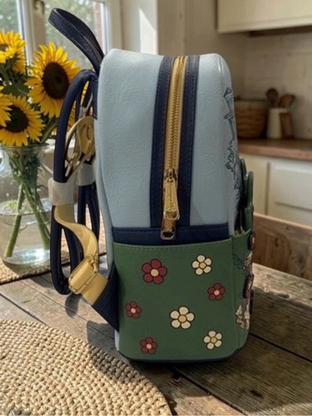 Loungefly Port Orleans Riverside Resort Mickey Minnie Mouse Disney Mini Backpack - Picture 3 of 7